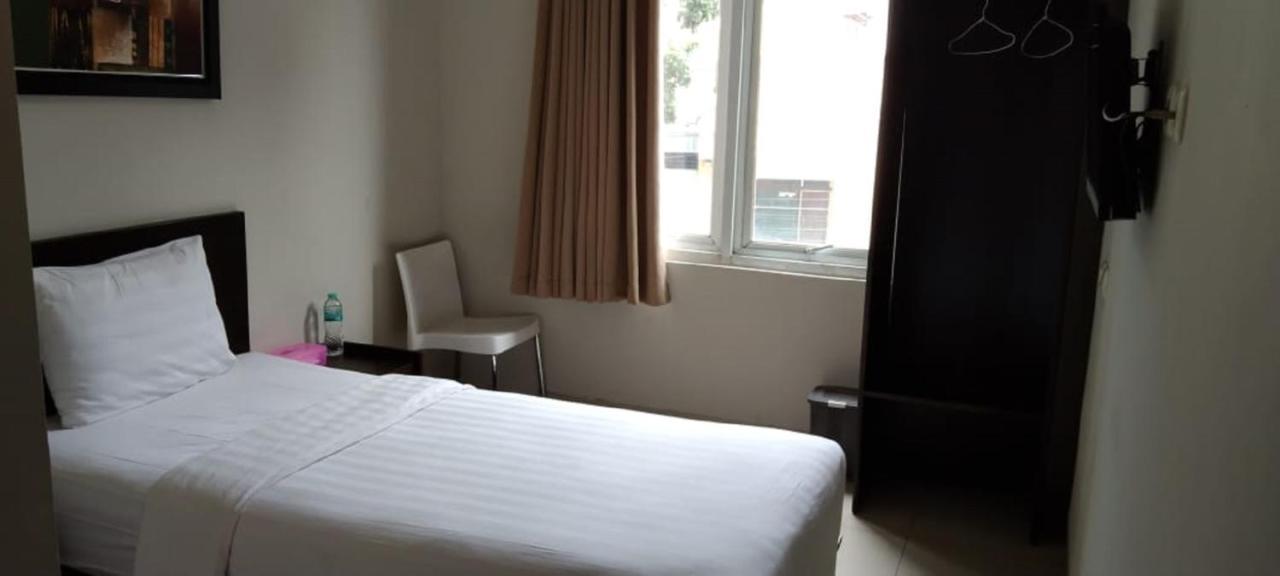 Urbanview Hotel Grand Malabar Bandung Dış mekan fotoğraf