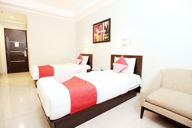 Urbanview Hotel Grand Malabar Bandung Dış mekan fotoğraf